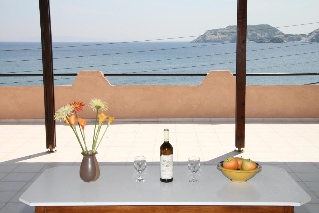 Thania Seaside Smotel - Adults Only Agia Pelagia Exteriör bild