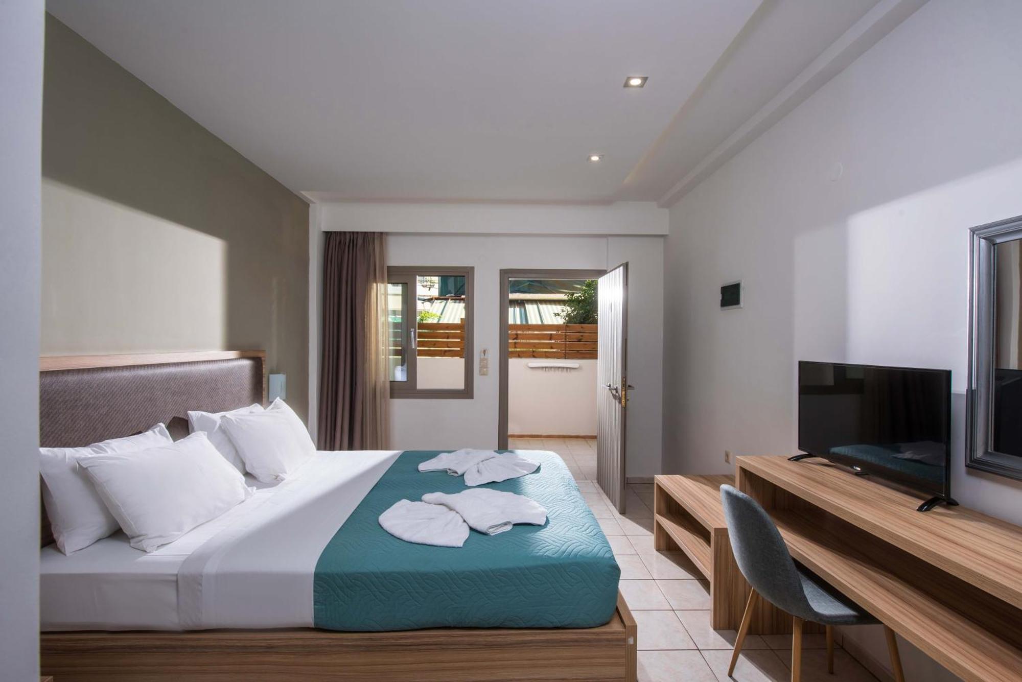 Thania Seaside Smotel - Adults Only Agia Pelagia Exteriör bild